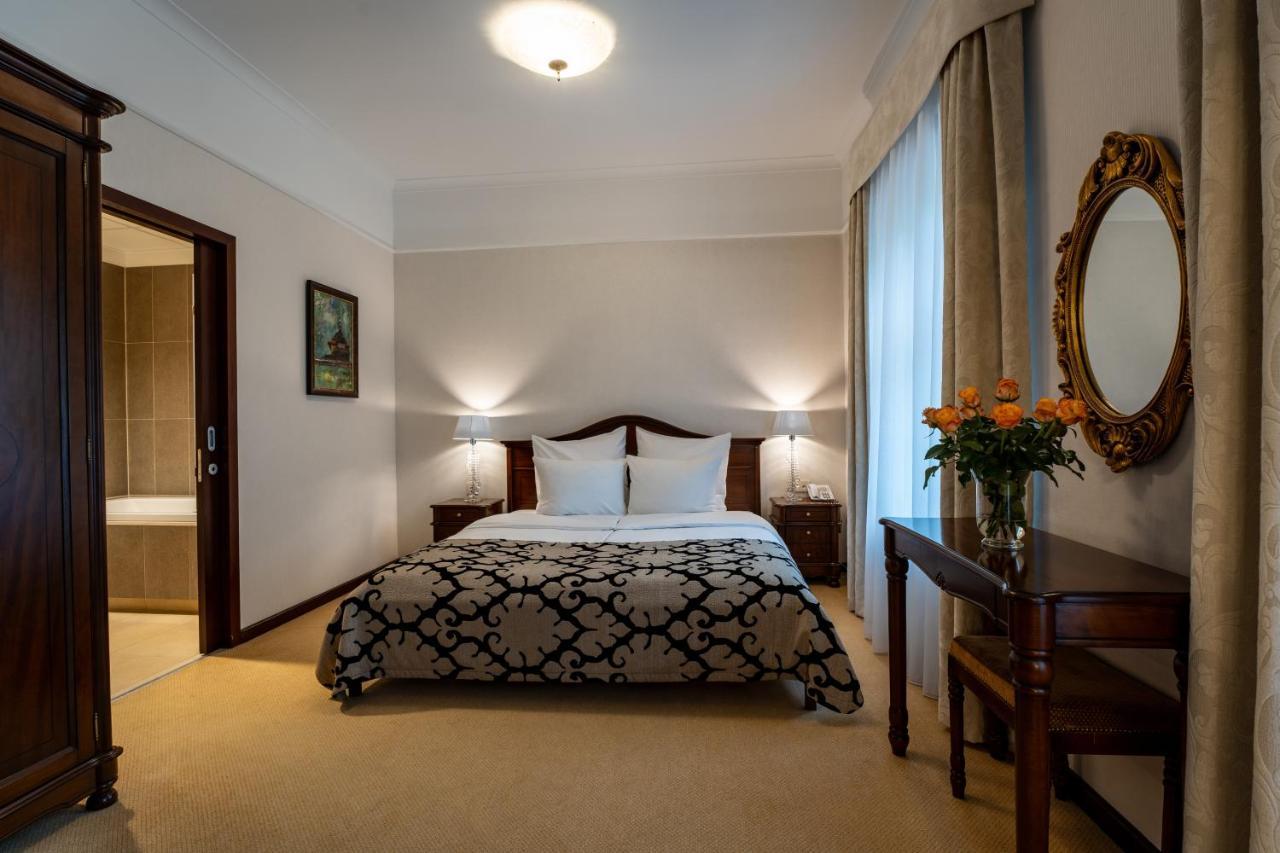 Grand Sal Hotel Wieliczka Bagian luar foto