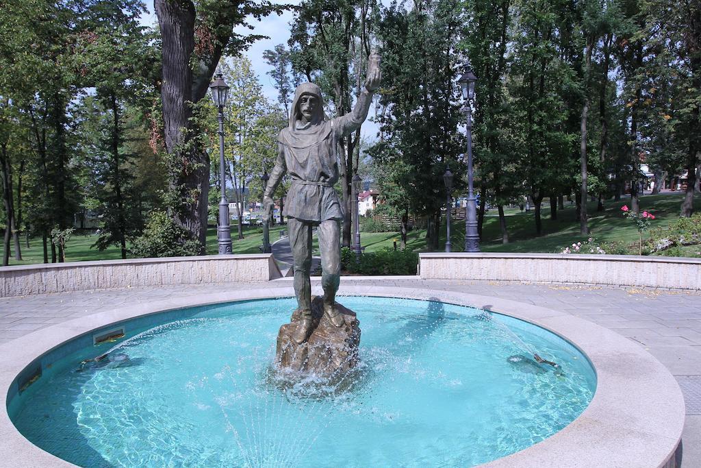 Grand Sal Hotel Wieliczka Bagian luar foto